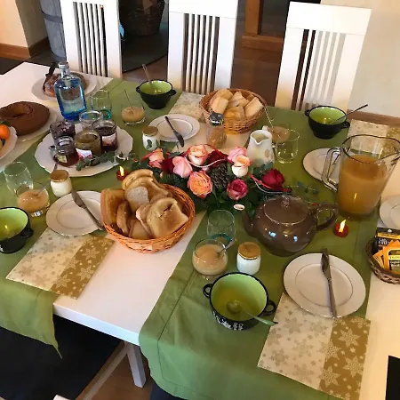 Chez Dina Quarto em Acomodações Particulares